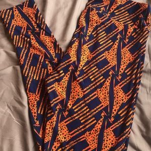 LuLaRoe TC Giraffe Leggings